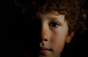 Those who didn’t receive enough emotional support as a child display these 12 traits as adults